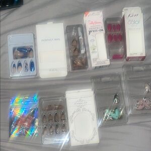 Press on nails set